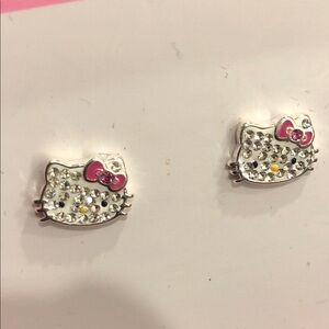 Hello Kitty‎ fine silver plated pave style petite stud earrings new